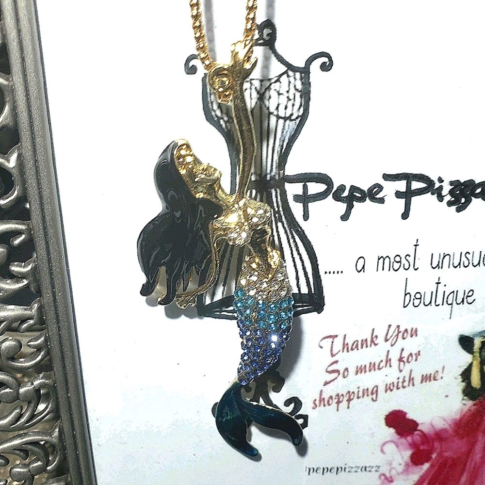 Pretty rhinestone mermaid necklace teal tail. - Picture 2 of 3